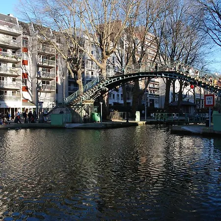 Appartement Duplex Republique Canal Saint Martin Parijs